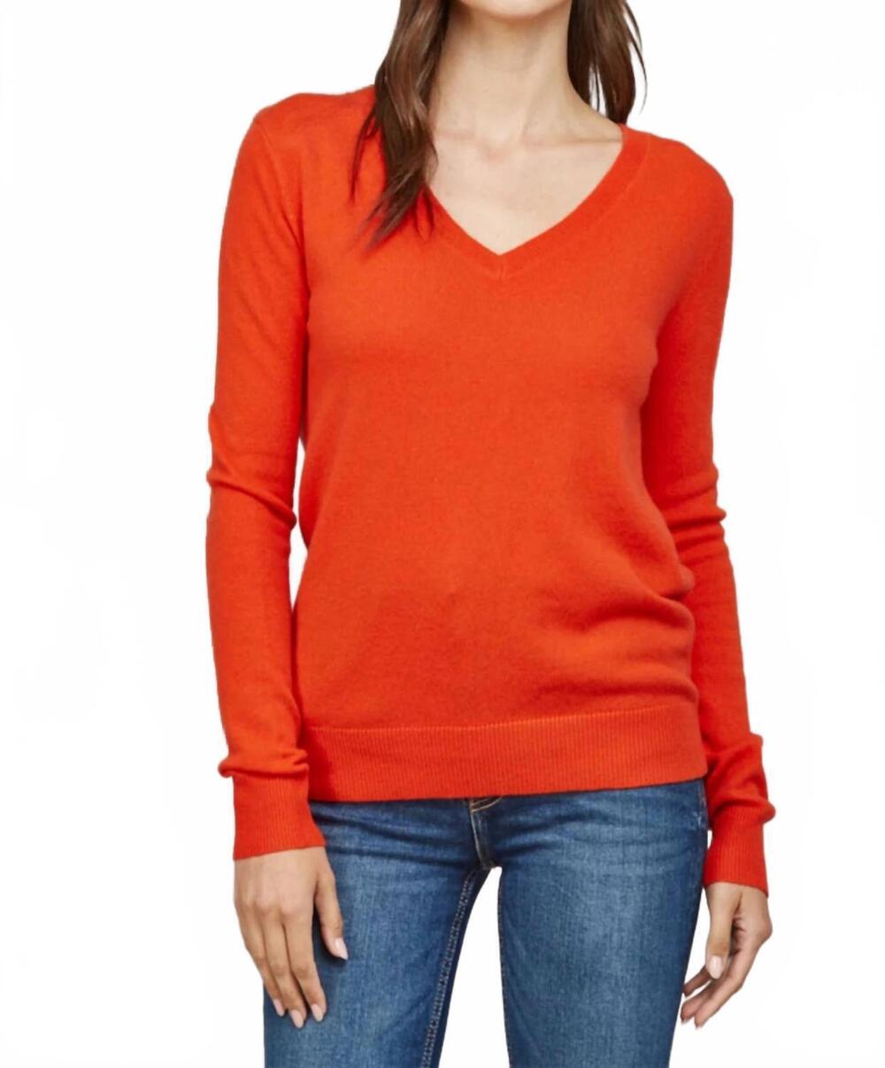 NEW FATE BY LFD cynthia classic v neck sweater in orange